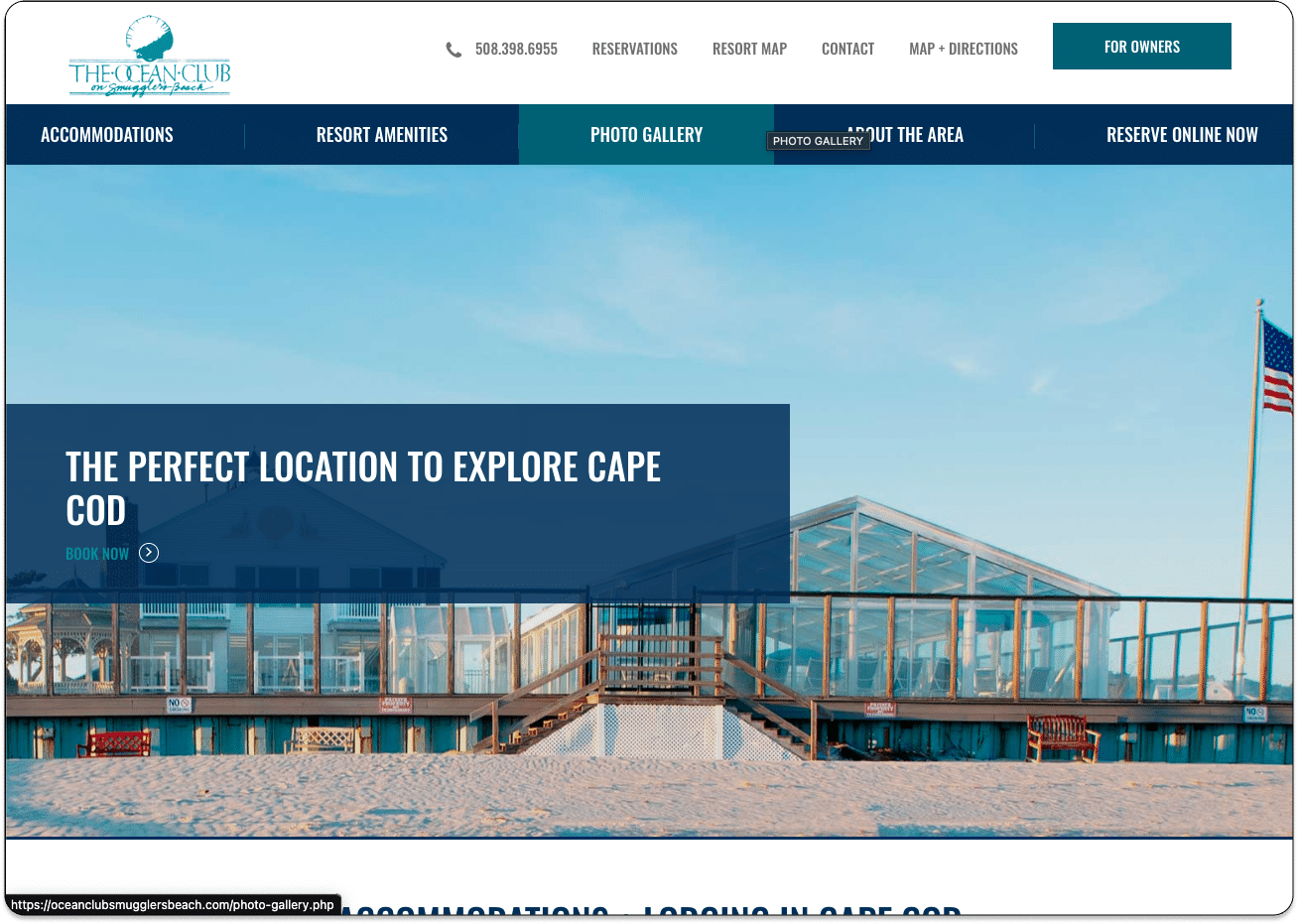 Another nice layout for a hotel website.